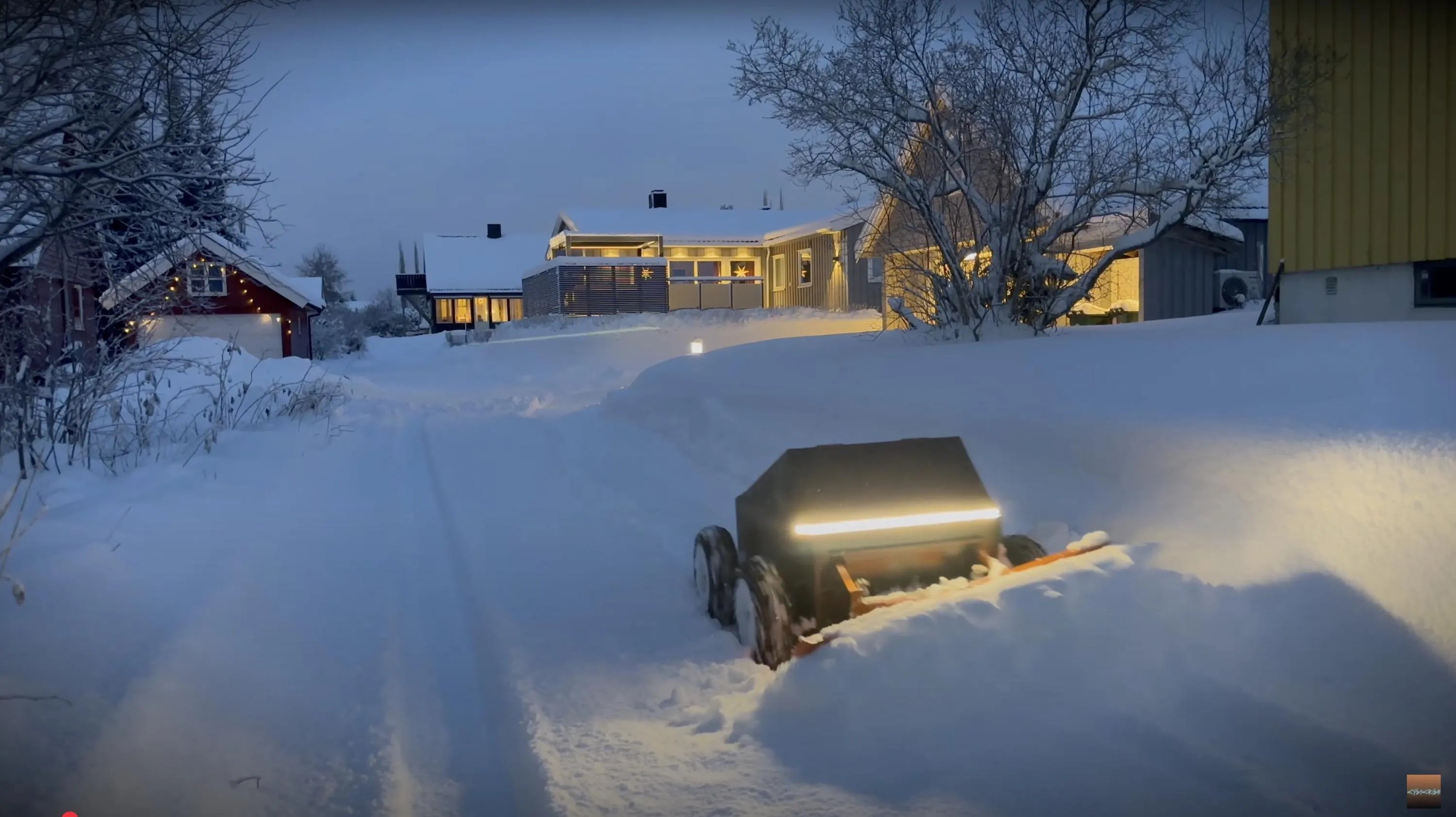 DIY Guide RC Snow Plow - or Multi Use Machine (CyberPlow)